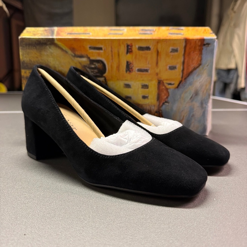 Bella‎ Vita Jillian Women's 7 Black Kidsuede Leather Block Heel Square Toe Pumps
